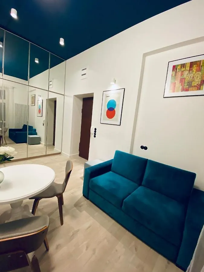 1 Syp, Kawa Vertuo, Kosmetyki Ada, 3 Min Metro Wilenska, By Visitwarsaw Apartments 0*, Warschau Polen